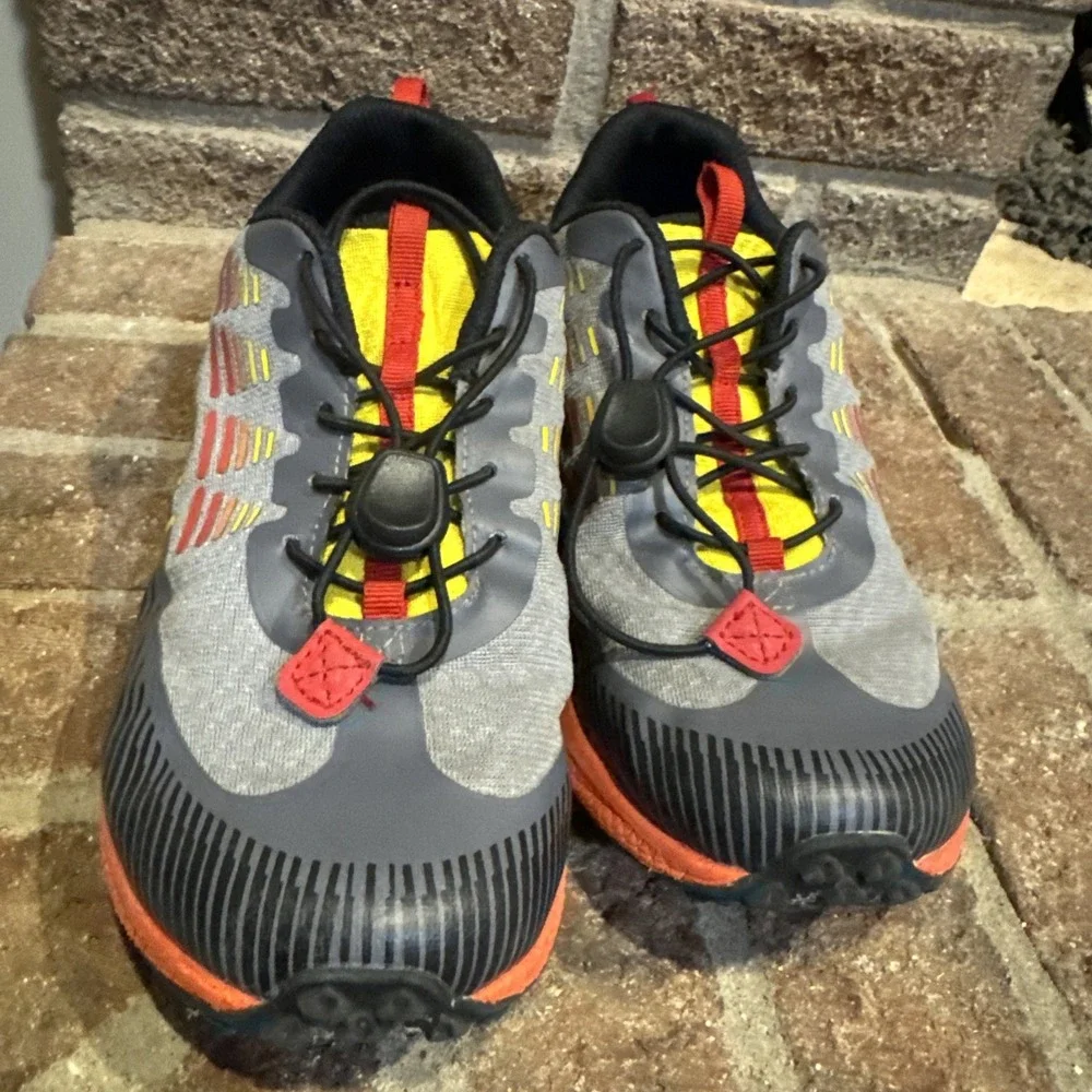 Merrell‎ MK268072 Agility Peak Trail Running Shoes 6M Kids Lava Red Grey #0007